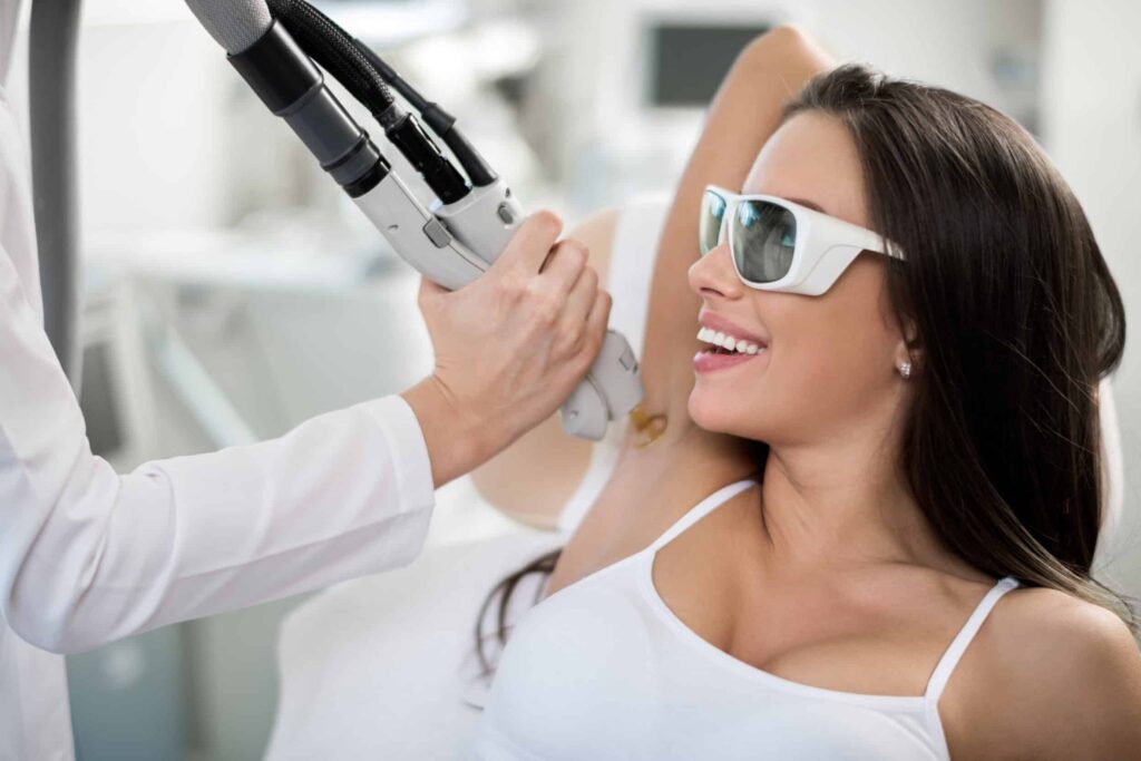 Woman on epilation treatment